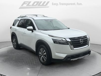 Certified 2025 Nissan Pathfinder SL