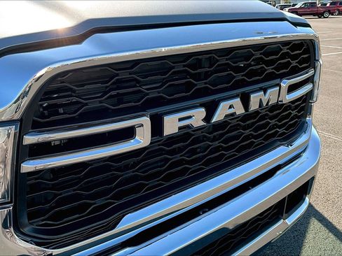 Used 2024 RAM 2500 Tradesman w/ Chrome Appearance Group AWD/4WD image 32