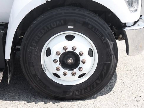 Used 2023 Ford F650 2WD Crew Cab Super Duty image 37