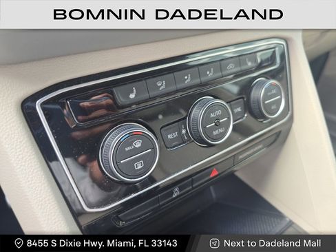 Used 2021 Volkswagen Atlas SEL R-Line image 24