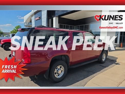 Used 2007 GMC Yukon XL 2500 SLT w/ SLT Preferred Equipment Group AWD/4WD image 5