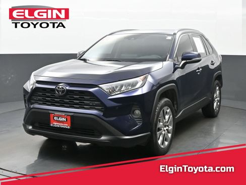 Used 2020 Toyota RAV4 XLE Premium FWD image 1