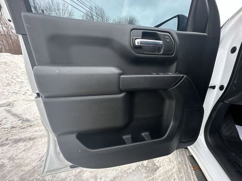 Used 2020 Chevrolet Silverado 1500 Custom w/ Custom Value Package image 23