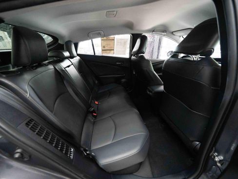 Used 2020 Toyota Prius Prime XLE FWD image 24