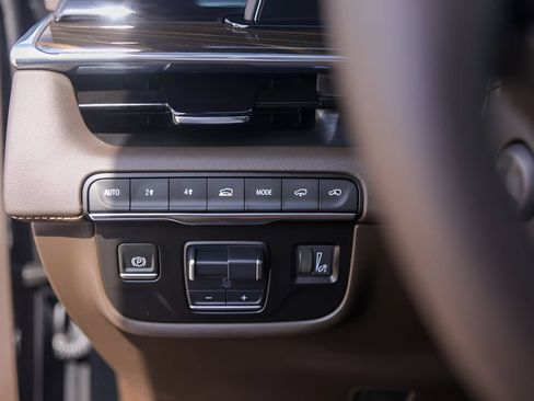 Certified 2023 Cadillac Escalade Sport w/ LPO, ONYX Package AWD/4WD image 14