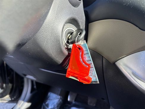 Used 2014 Kia Rio LX image 29