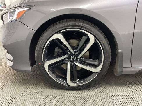 Used 2020 Honda Accord Sport image 30