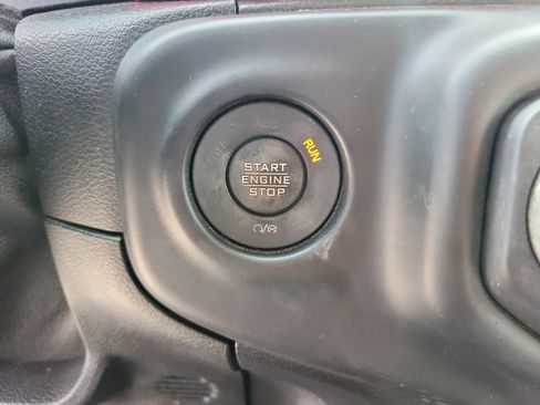 Used 2020 Jeep Gladiator Rubicon image 13