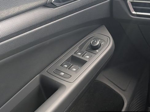 New 2026 Volkswagen Golf AWD/4WD image 8