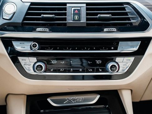 Used 2021 BMW X3 xDrive30i w/ Premium Package image 13