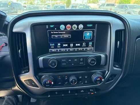 Used 2017 GMC Sierra 1500 SLT w/ SLT Preferred Package RWD image 8