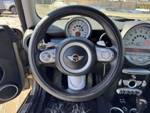 Used 2009 MINI Cooper Clubman Hardtop image 10