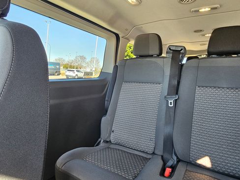 Used 2023 Ford Transit 350 XLT image 24