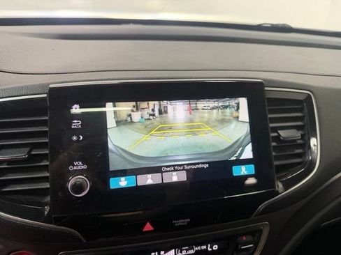 Used 2021 Honda Pilot Special Edition image 18