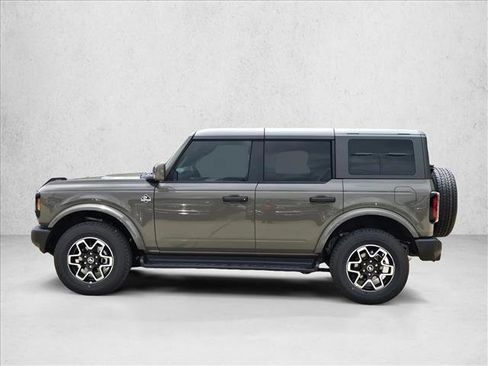 New 2026 Ford Bronco Outer Banks AWD/4WD image 9