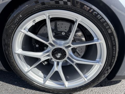Certified 2026 Porsche 911 GT3 RWD image 9
