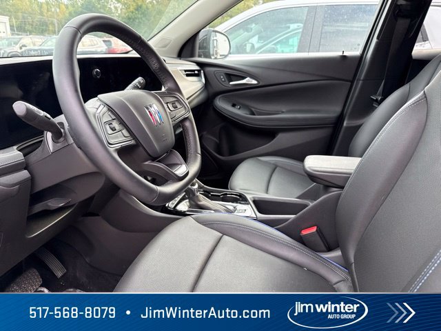 Used 2025 Buick Encore GX Sport Touring AWD/4WD image 10