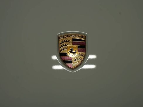 New 2026 Porsche Macan image 29