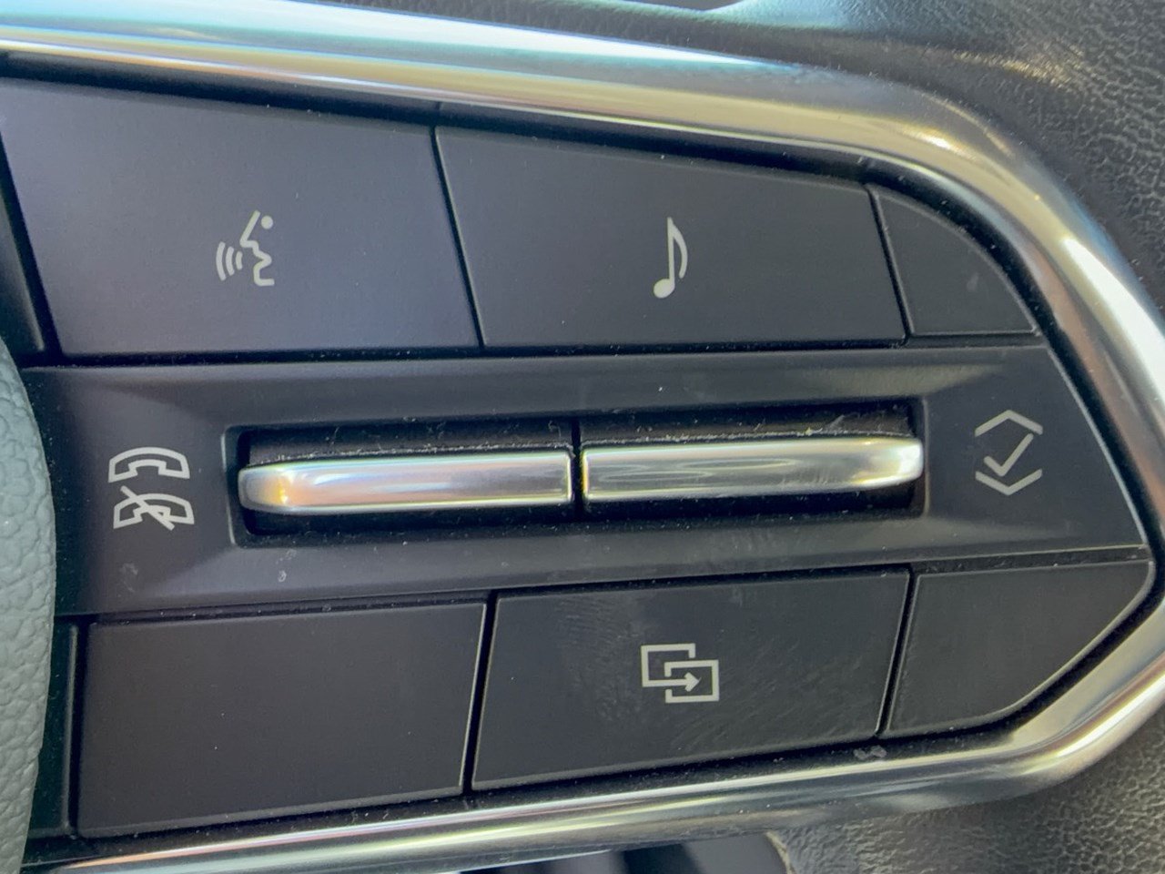 Certified 2024 Honda Prologue Touring image 19