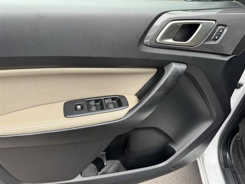 Used 2020 Ford Ranger Lariat w/ Technology Package AWD/4WD image 16