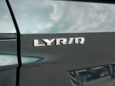 Used 2024 Cadillac Lyriq Luxury RWD image 15