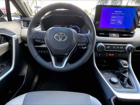 Used 2025 Toyota RAV4 Limited image 5