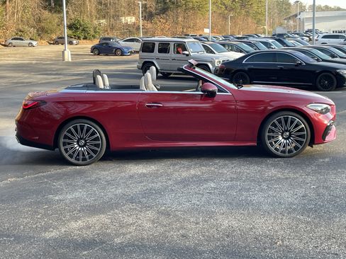 New 2026 Mercedes-Benz CLE 300 4MATIC Cabriolet image 9