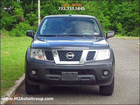 Used 2013 Nissan Frontier SV w/ SV Value Truck Pkg image 18