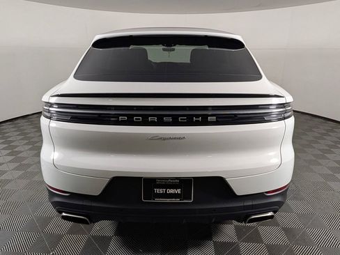 Certified 2026 Porsche Cayenne Coupe AWD/4WD image 6