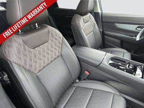 Certified 2026 Nissan Murano Platinum w/ Cargo Package AWD/4WD image 21