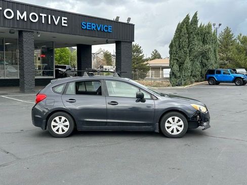 Used 2012 Subaru Impreza 2.0i AWD/4WD image 3