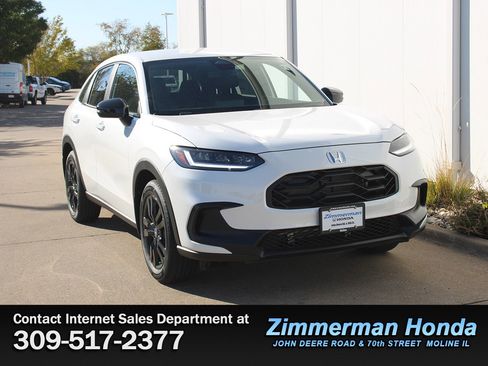 New 2026 Honda HR-V Sport image 3
