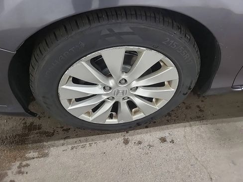 Used 2015 Honda Accord EX image 18