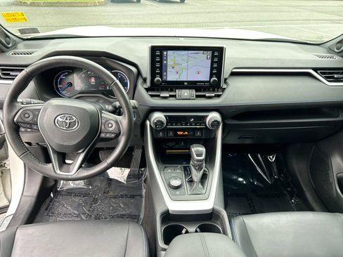 Used 2021 Toyota RAV4 XSE AWD/4WD image 20
