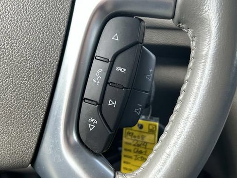 Used 2014 Chevrolet Traverse LT FWD image 35