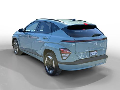 Certified 2024 Hyundai Kona SEL FWD image 3