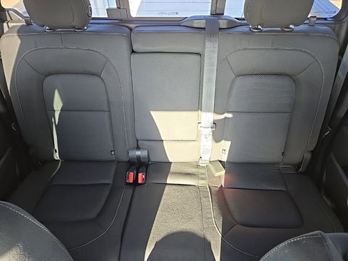 Used 2021 Chevrolet Colorado LT w/ Safety Package image 46