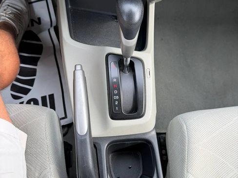 Used 2012 Honda Civic LX image 16