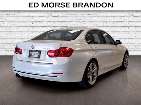 Used 2018 BMW 330i Sedan RWD image 5