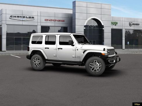 New 2026 Jeep Wrangler Sahara image 10