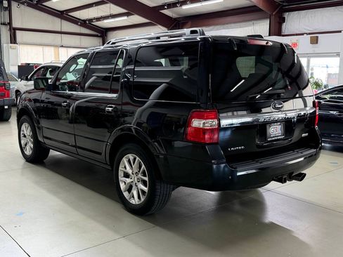 Used 2017 Ford Expedition Limited w/ Equipment Group 301A AWD/4WD image 4