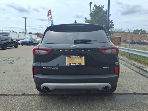 Certified 2023 Ford Escape Platinum w/ Premium Technology Package AWD/4WD image 8