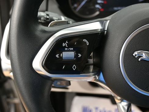 Used 2023 Jaguar E-PACE SE AWD/4WD image 17