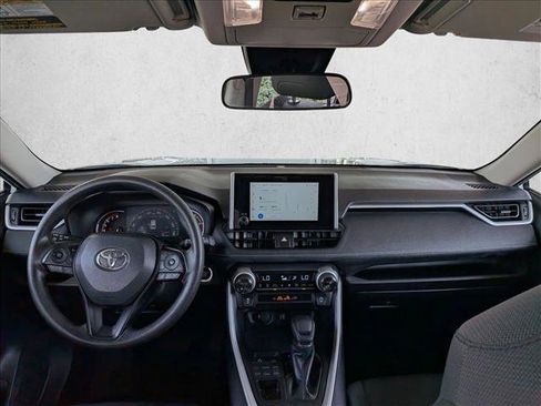 Certified 2025 Toyota RAV4 XLE AWD/4WD image 18