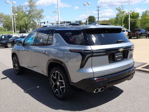 Used 2026 Chevrolet Traverse High Country w/ LPO, Floor Liner Package AWD/4WD image 34