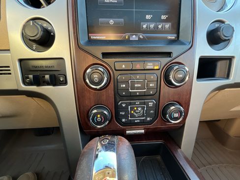 Used 2013 Ford F150 King Ranch w/ King Ranch Luxury Pkg image 11