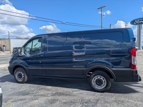 Certified 2019 Ford Transit 150 130 Low Rf w/ Interior Upgrade Package image 6