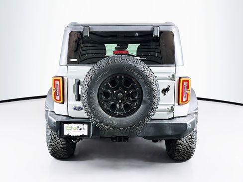 Used 2022 Ford Bronco Wildtrak image 7