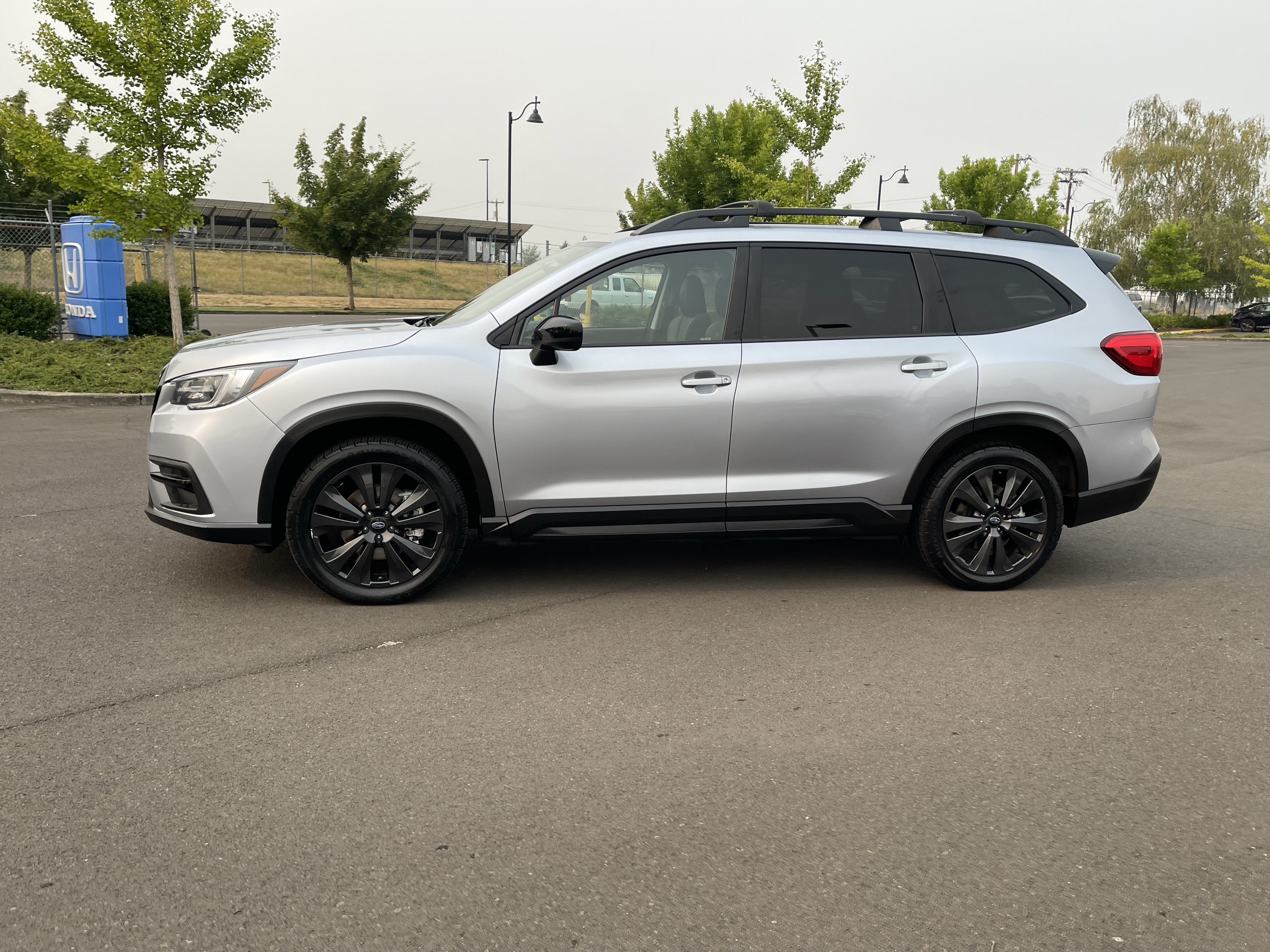Used 2022 Subaru Ascent Onyx Edition AWD/4WD image 2