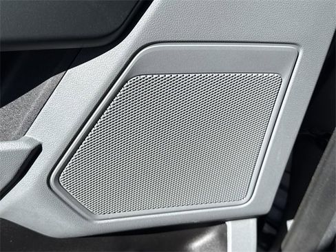 Used 2023 Ford F150 XLT image 27